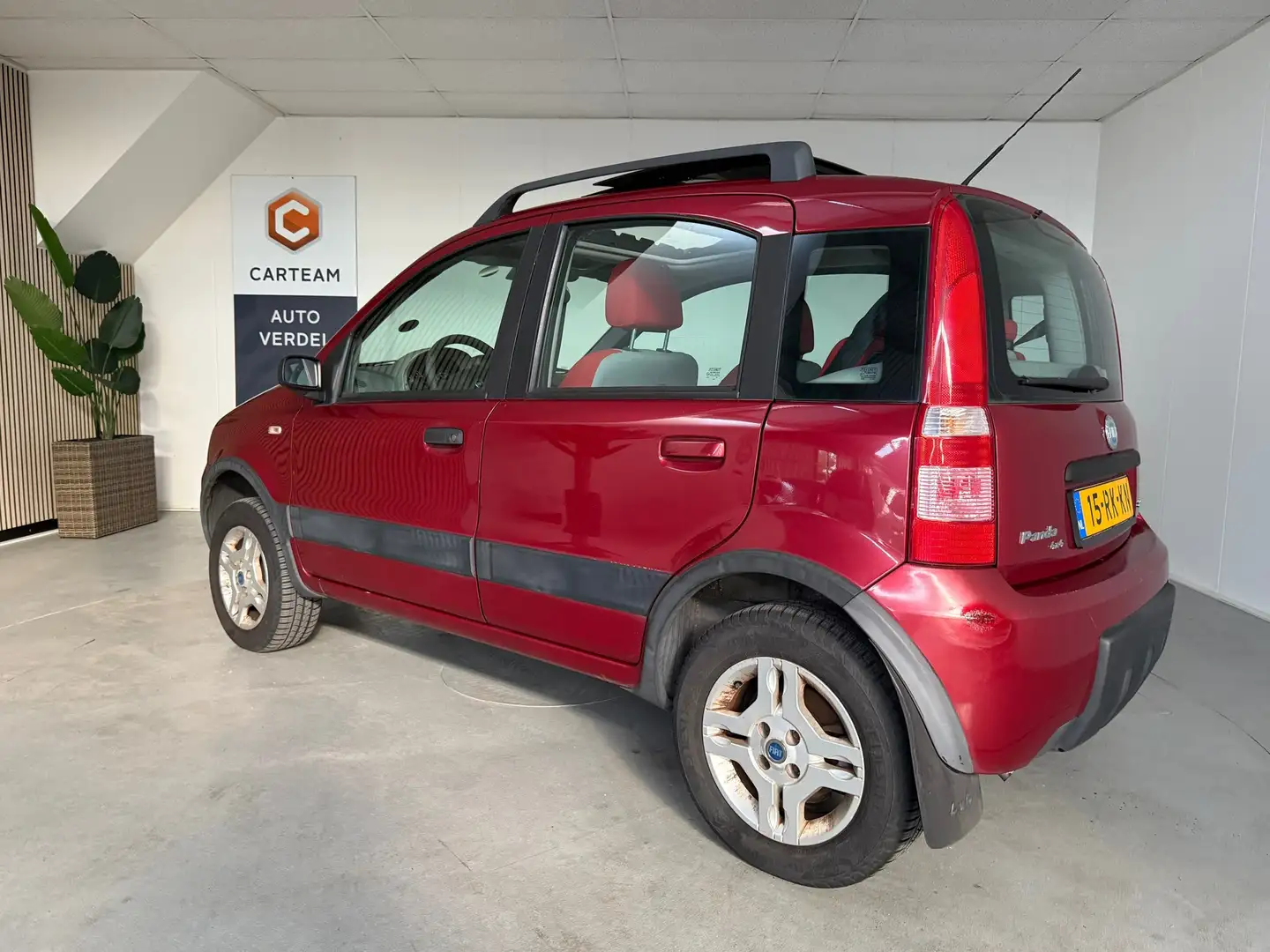 Fiat Panda 1.2 Professional 4x4 NIEUWE APK ! Rood - 2