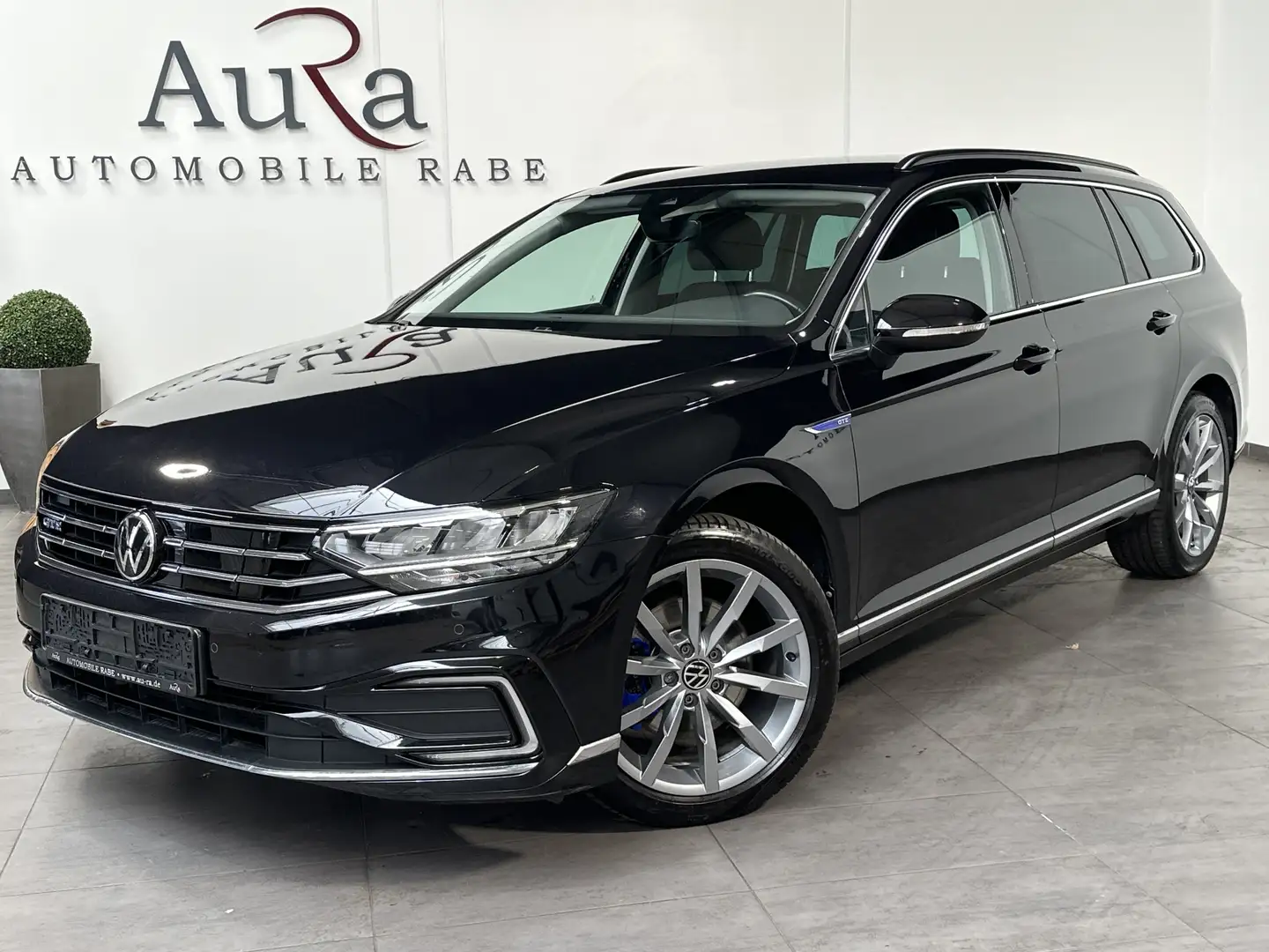 Volkswagen Passat Variant GTE R-Line NAV+LED+AHK+ACC+18ZOLL Schwarz - 2