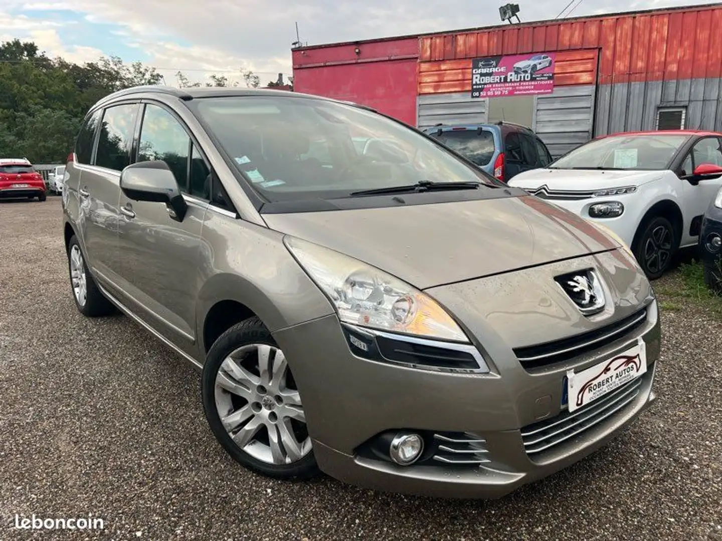 Peugeot 5008 HDI 163 CV 7, place - 1