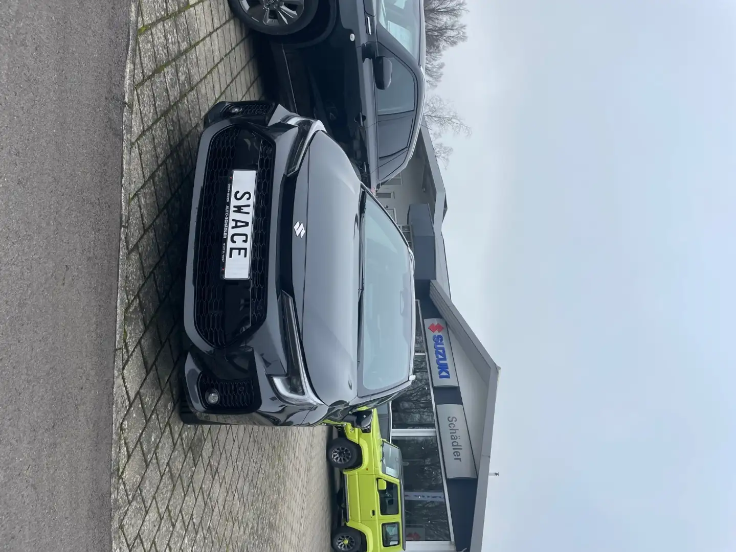 Suzuki Swace 1.8 Hybrid Comfort+ Negro - 1
