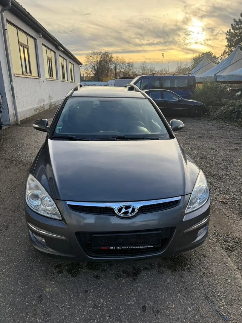 Hyundai i30 i30cw 1.6 CRDi Classic - 1