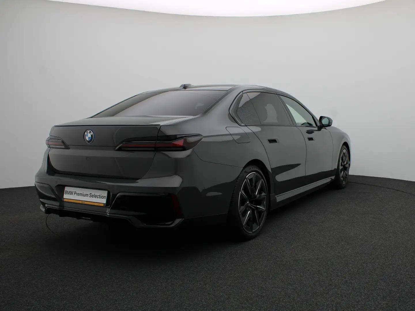 BMW i7 eDrive50 M Sportpakket Pro | Innovation Pack | Exe Gri - 2