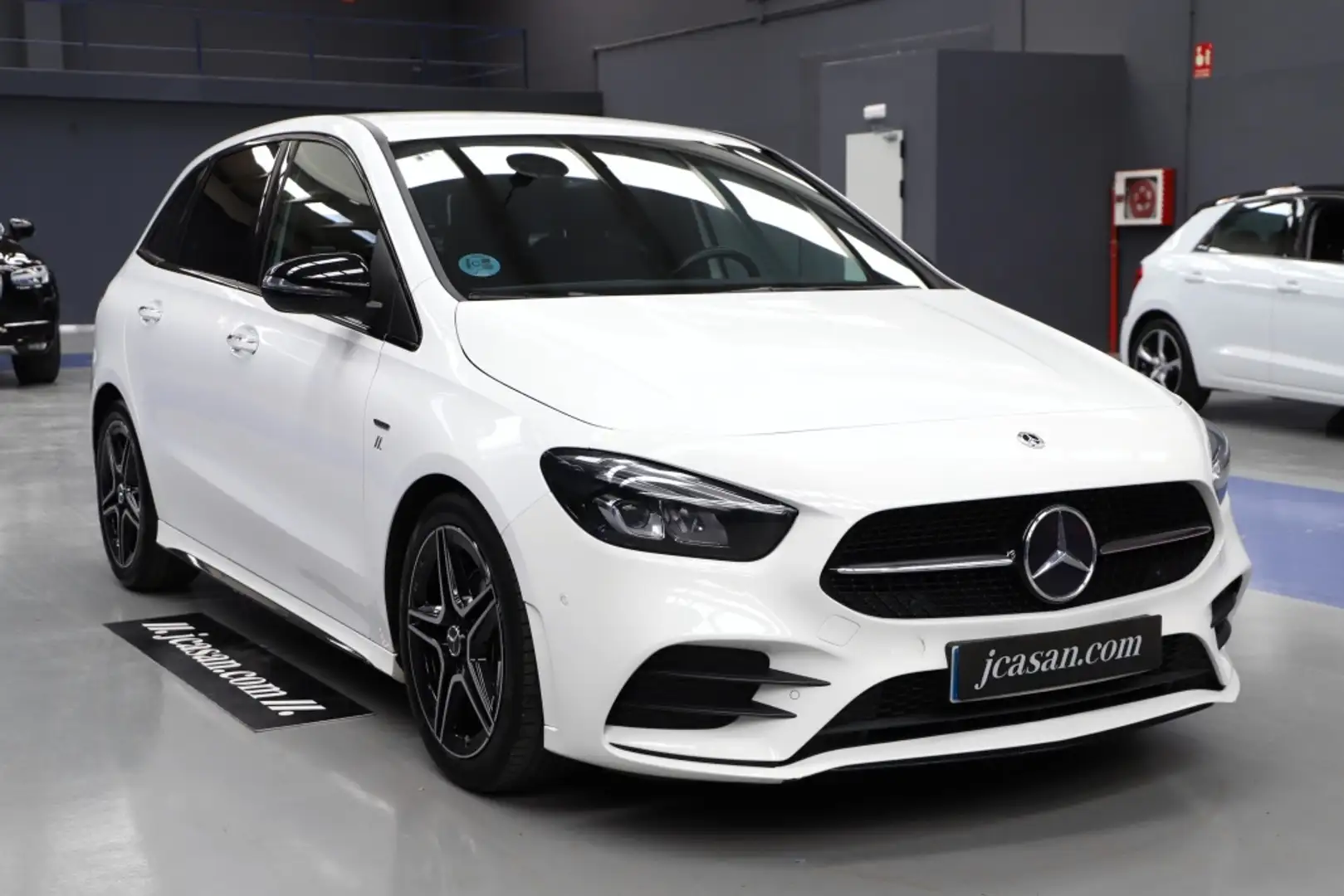 Mercedes-Benz B 200 200d 8G-DCT Blanc - 2
