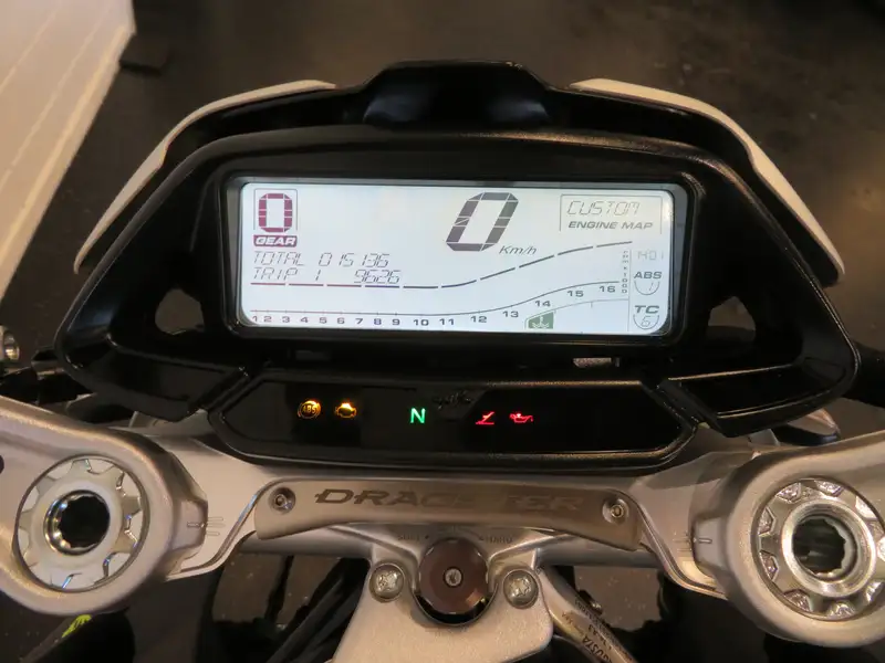 MV Agusta Dragster - foto 8