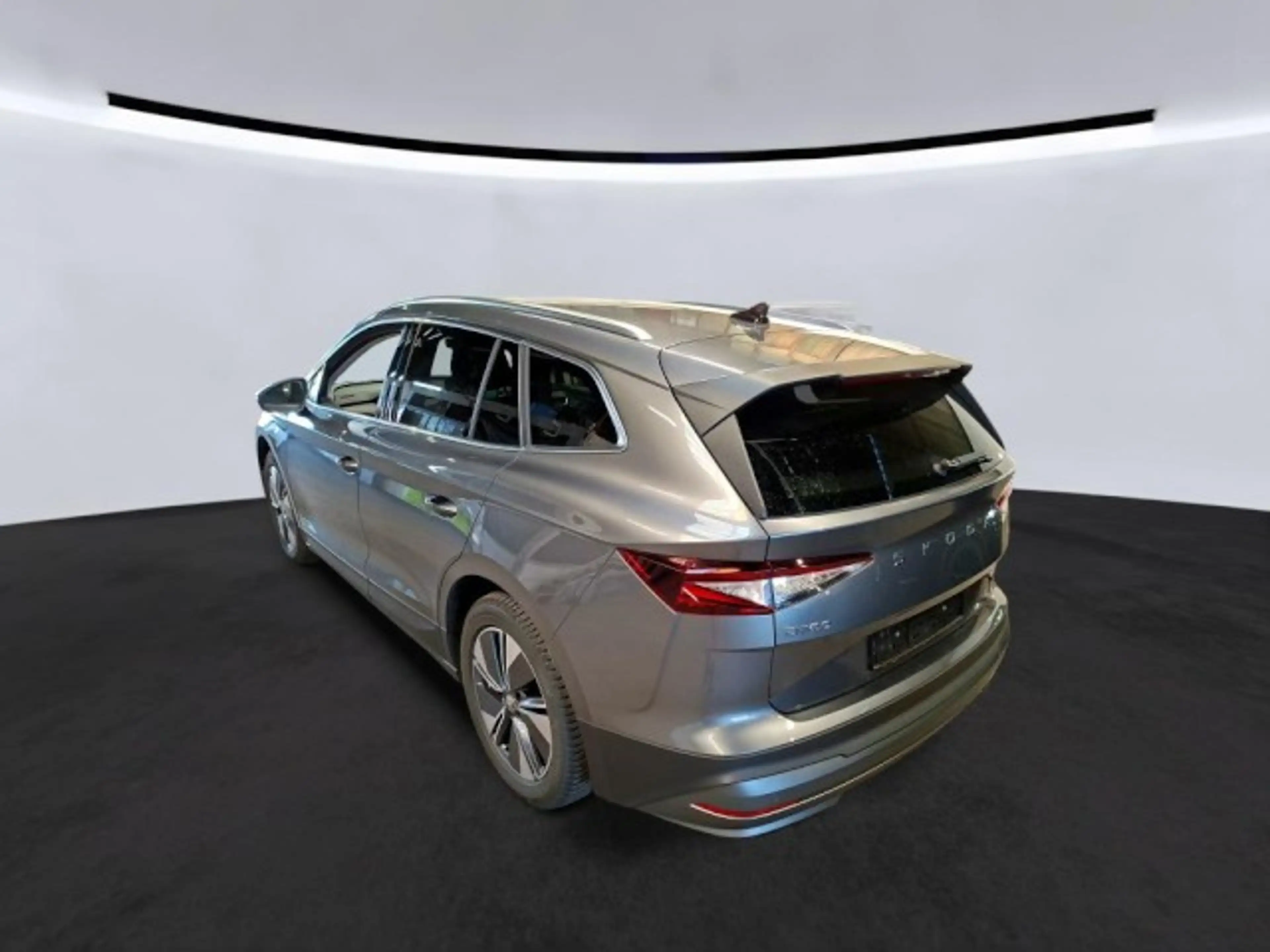Skoda Enyaq 85x Loft ALLRAD+AHK+TOTW+KESSY+ACC+WÄPU Klima — photo 3