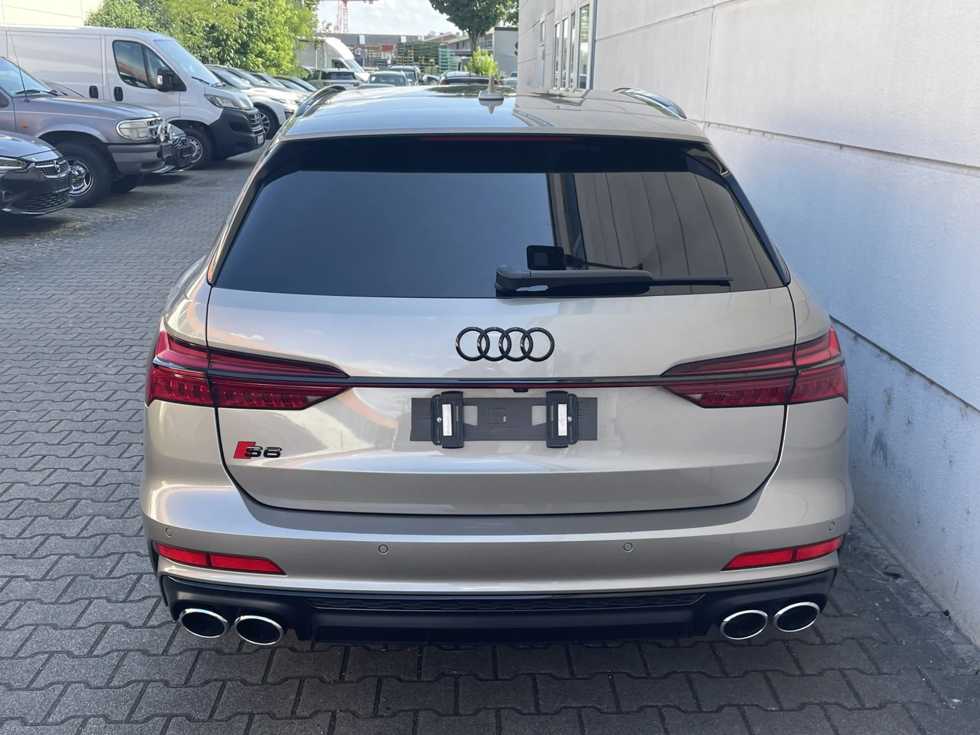 Audi S6 Avant 3.0 TDI quattro Standhz Pano Sound Assist — photo 8