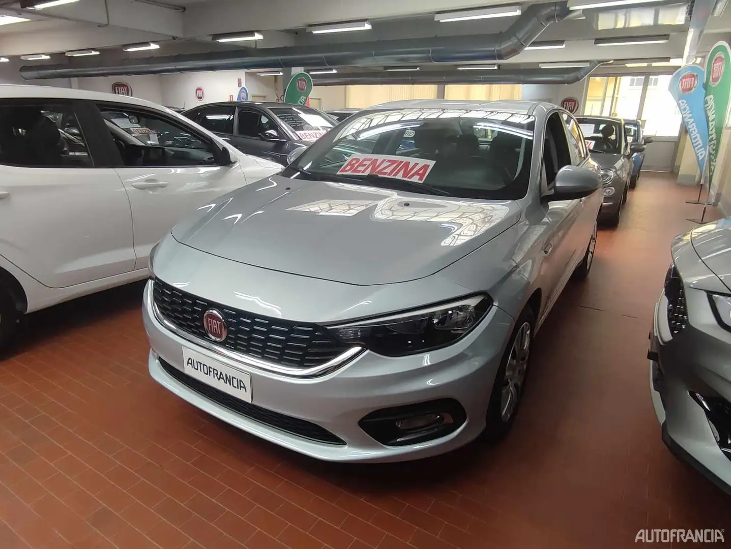 Fiat Tipo 4 PORTE 1.4 95CV EASY Grigio - 2