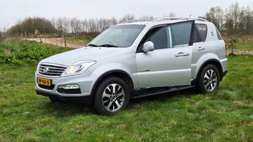 4x4 Trekauto 2600kg Automaat BTW Grijs Kenteken Lage km