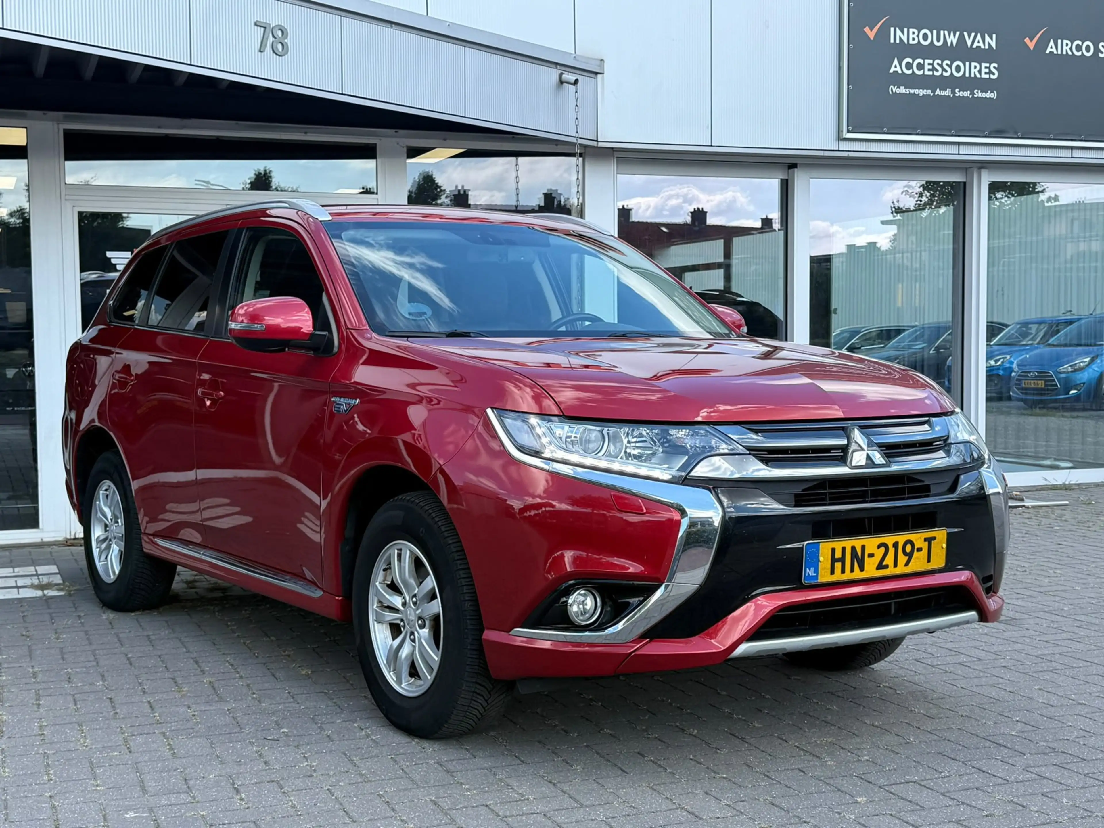 Mitsubishi Outlander 2.0 PHEV Business Edition — photo 3