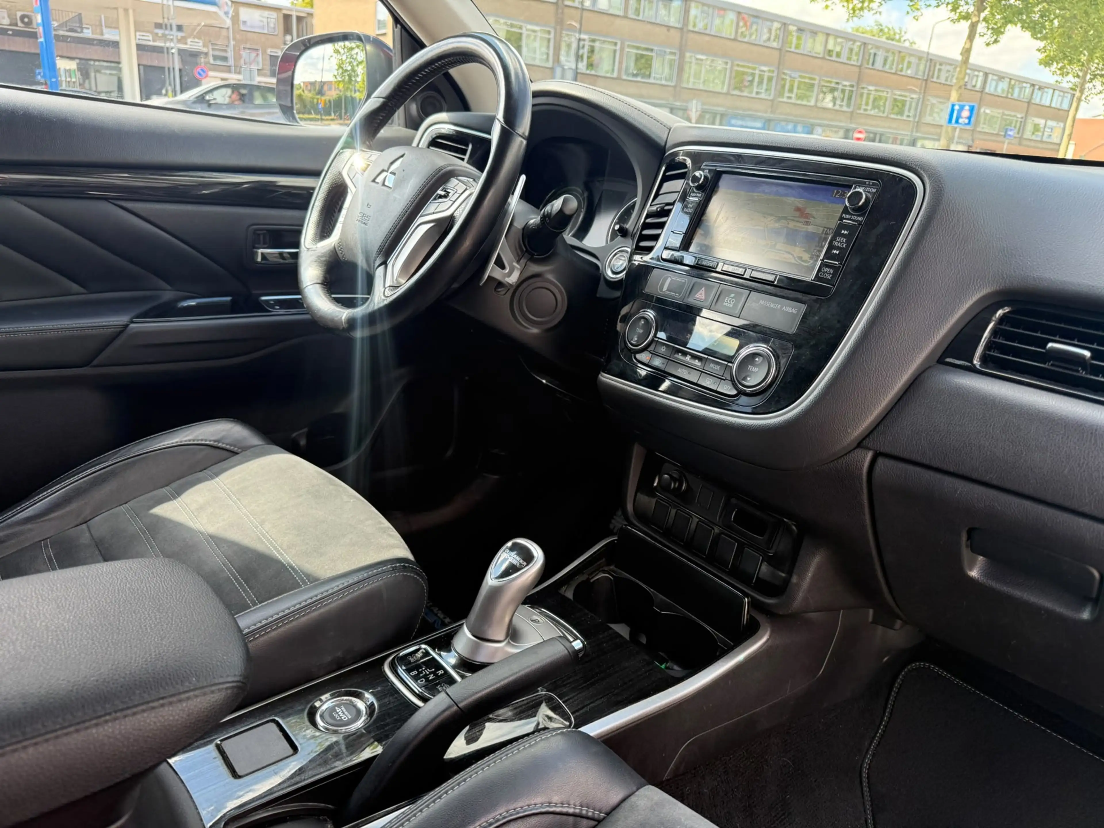 Mitsubishi Outlander 2.0 PHEV Business Edition — photo 15