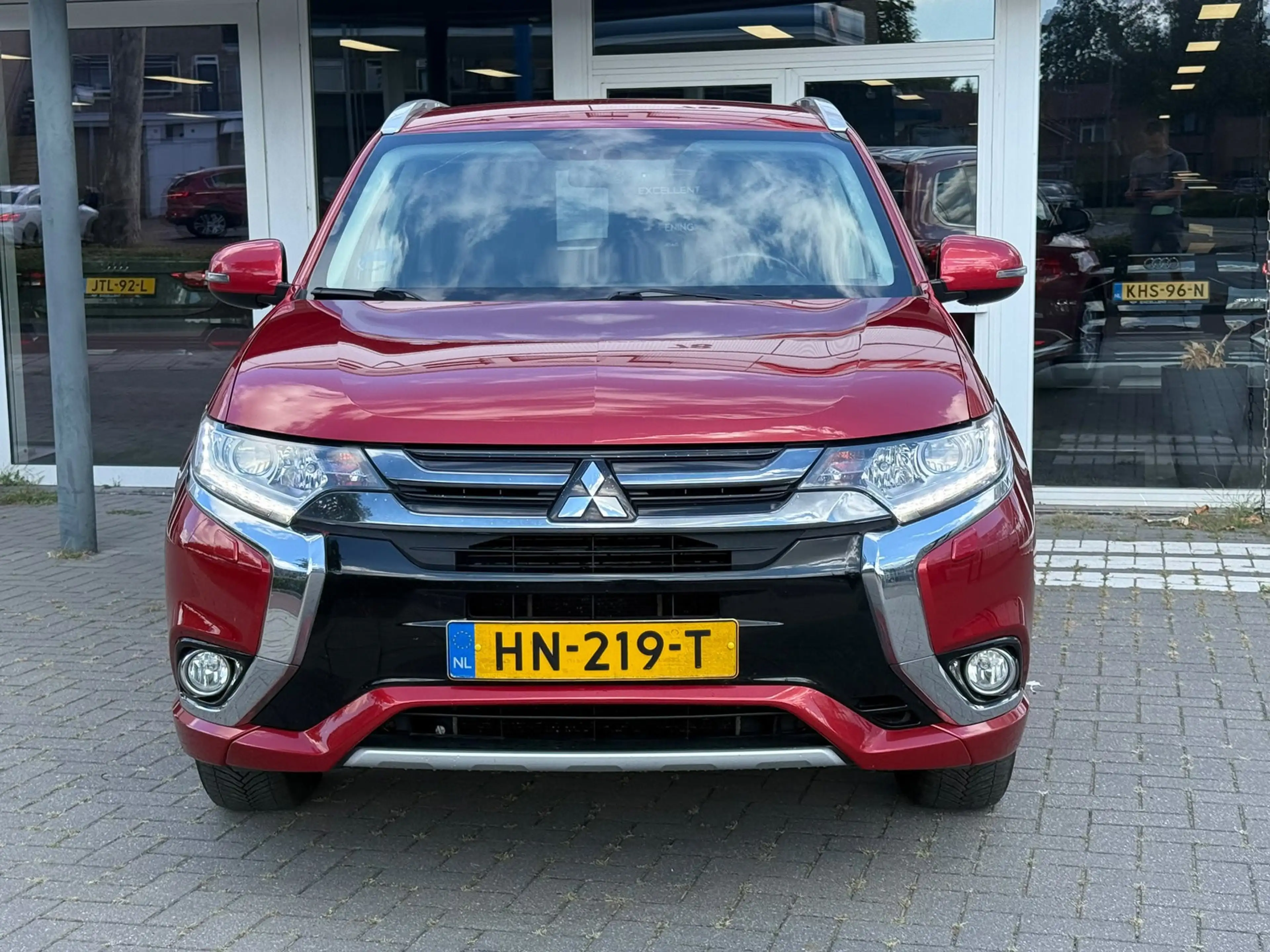 Mitsubishi Outlander 2.0 PHEV Business Edition — photo 2