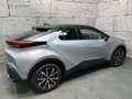 Toyota C-HR 1,8 Hybrid Active Drive + Technik P. 140PS Silber - thumbnail 4