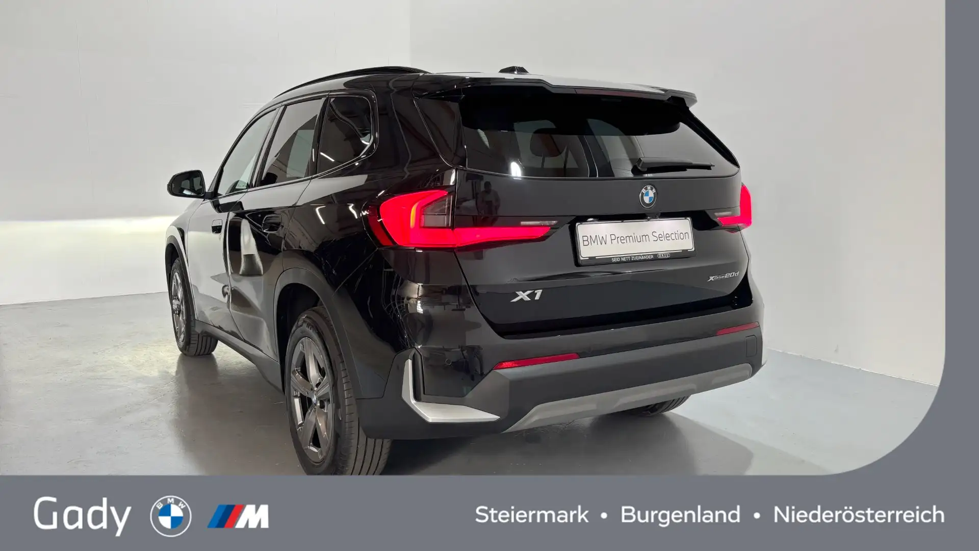 BMW X1 xDrive20d Schwarz - 2