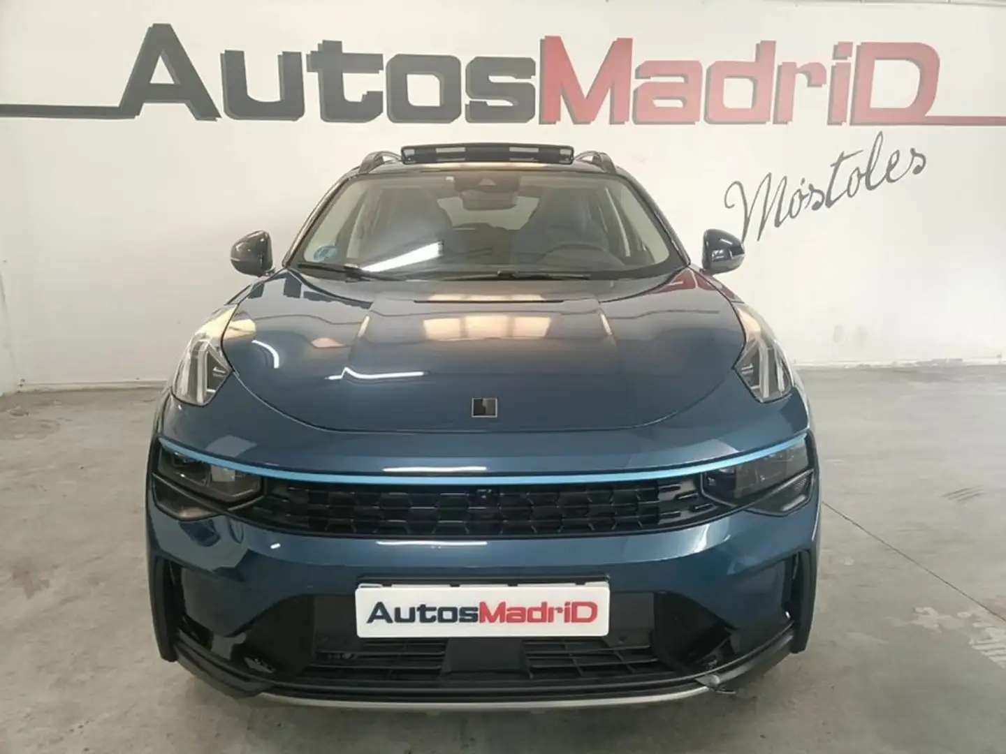 Lynk & Co 01 1.5 PHEV 6.6kW 132 kW / 179 CV Bleu - 2
