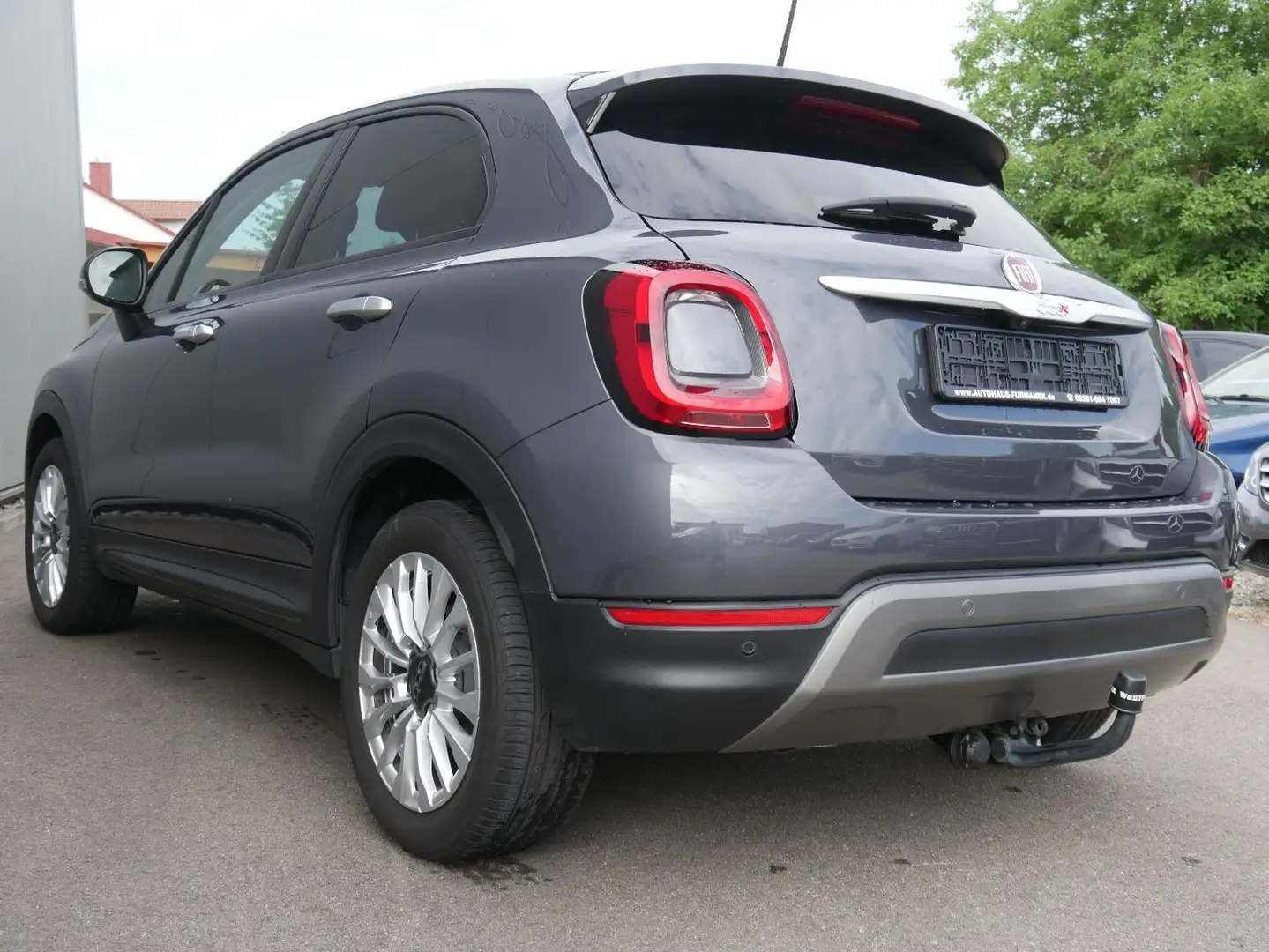 Fiat 500X Cross NAVI/PANO/PDC/RFK/AHK Grau - 2
