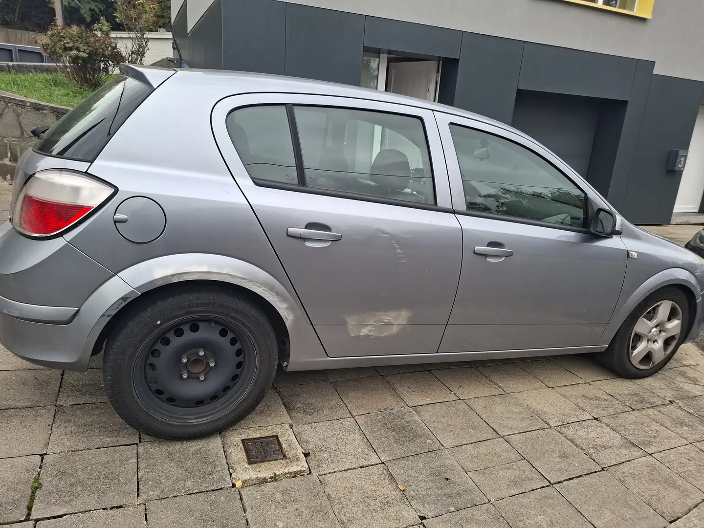 Opel Astra 1.7 CDTI - 80 Elegance pour export ou pièces - 2