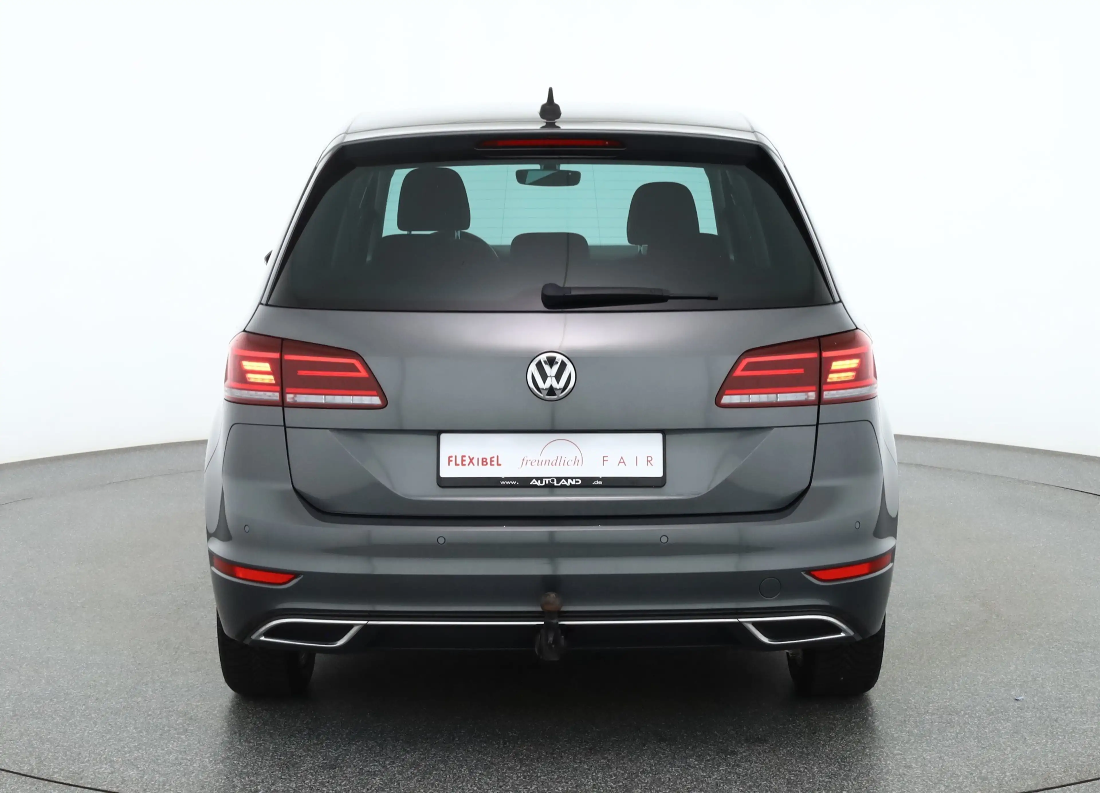 Volkswagen Golf Sportsvan Golf VII Sportsvan 1.5 TSI DSG Highline LED Navi — photo 4