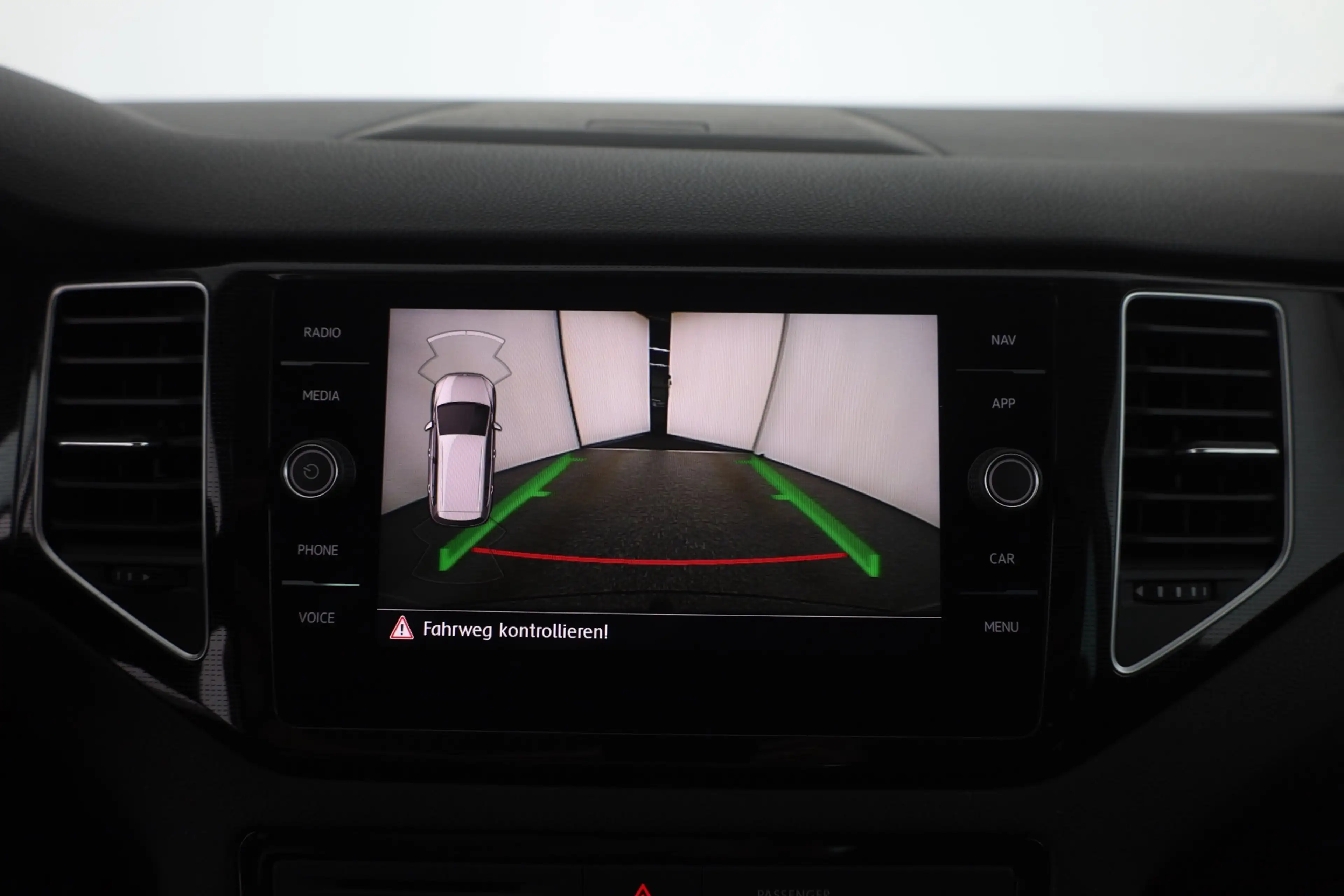 Volkswagen Golf Sportsvan Golf VII Sportsvan 1.5 TSI DSG Highline LED Navi — photo 13