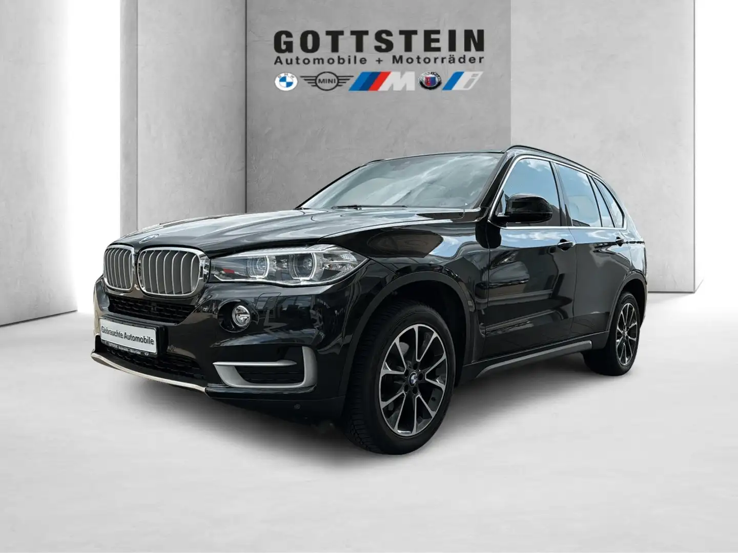 BMW X5 xDrive30d Schwarz - 1
