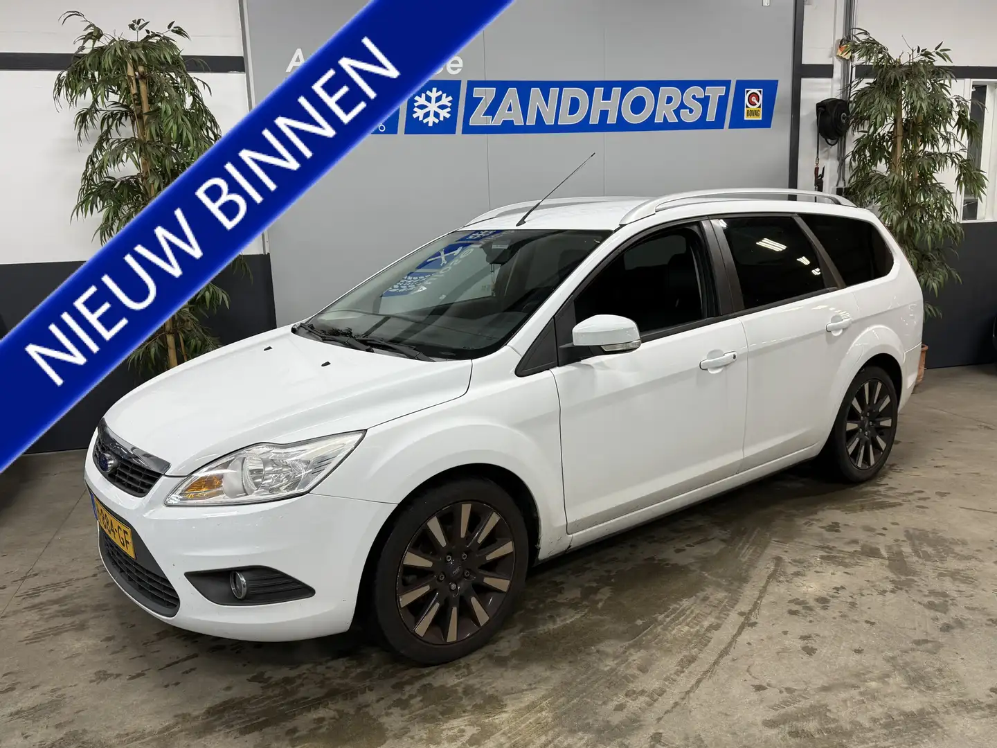 Ford Focus Wagon 1.8 Limited Flexi Fuel // Lm Velgen // Trekh Wit - 1