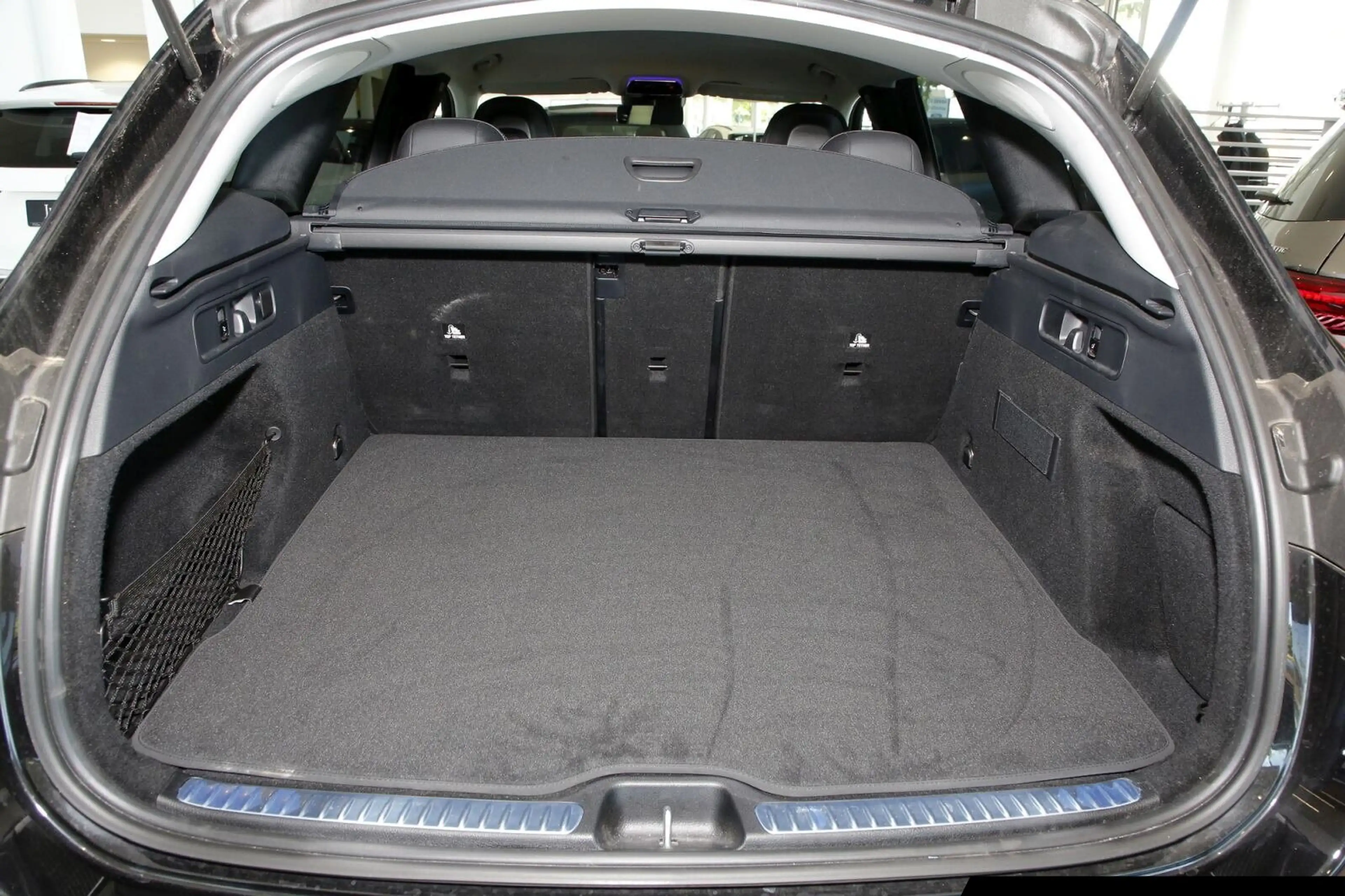 Mercedes-Benz GLC 200 GLC 200 4MATIC Avantgarde AHK/Totwinkel/Winterpa — photo 15