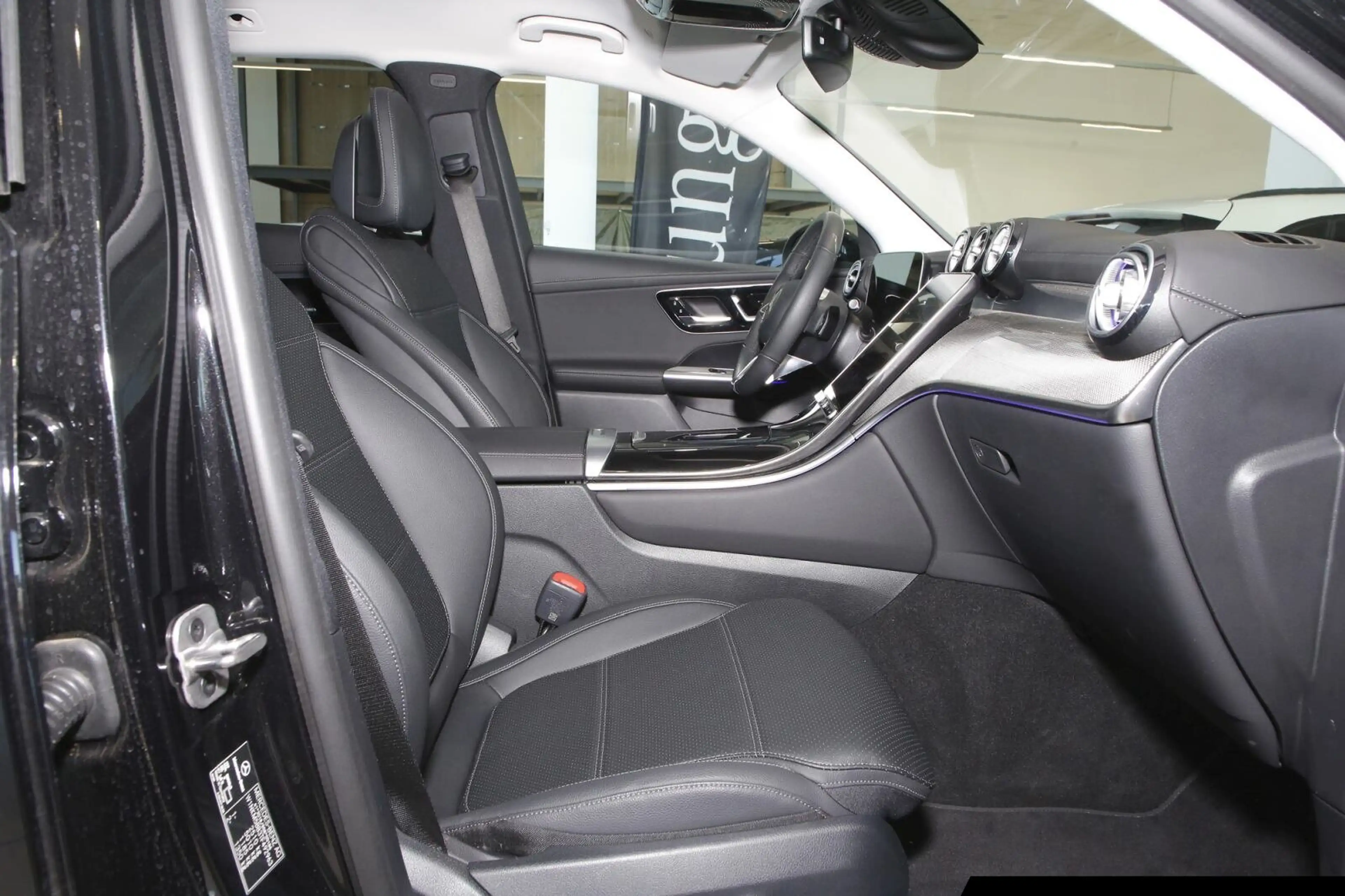 Mercedes-Benz GLC 200 GLC 200 4MATIC Avantgarde AHK/Totwinkel/Winterpa — photo 6