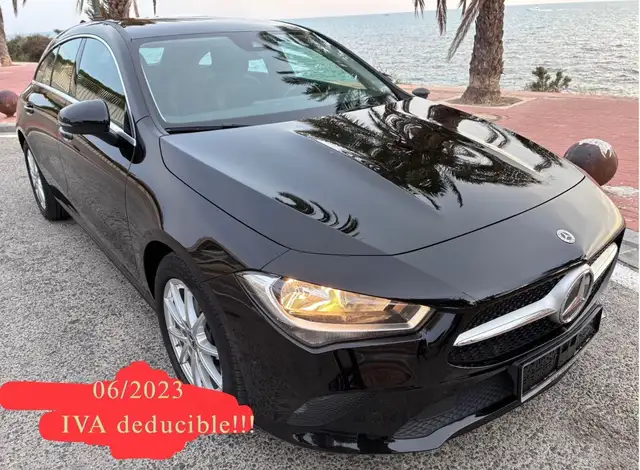 Mercedes-Benz CLA 180 Shooting Brake 7G-DCT