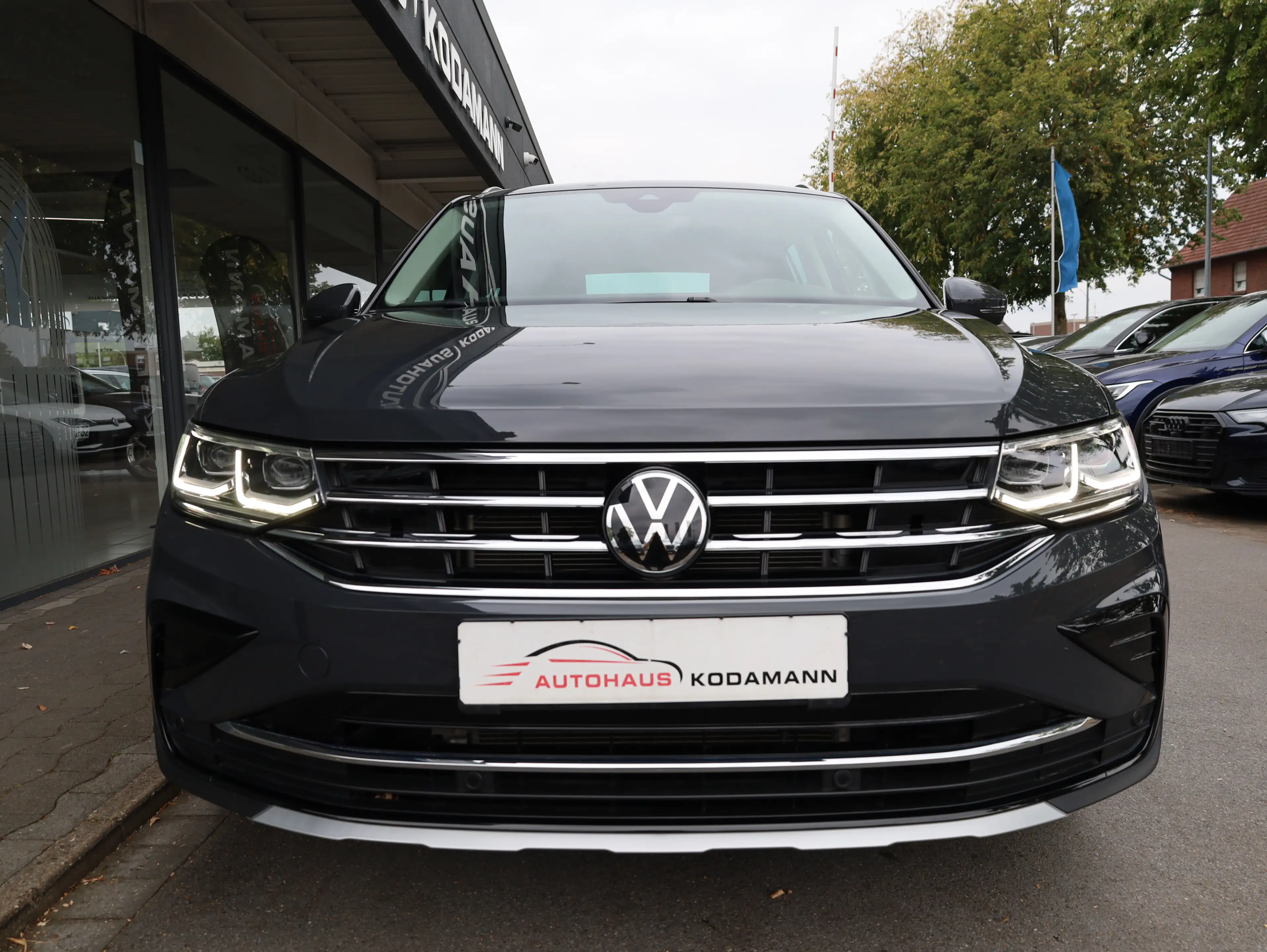 Volkswagen Tiguan Elegance 1.5TSI*ACC*Virtual*Kamera*Navi — photo 4