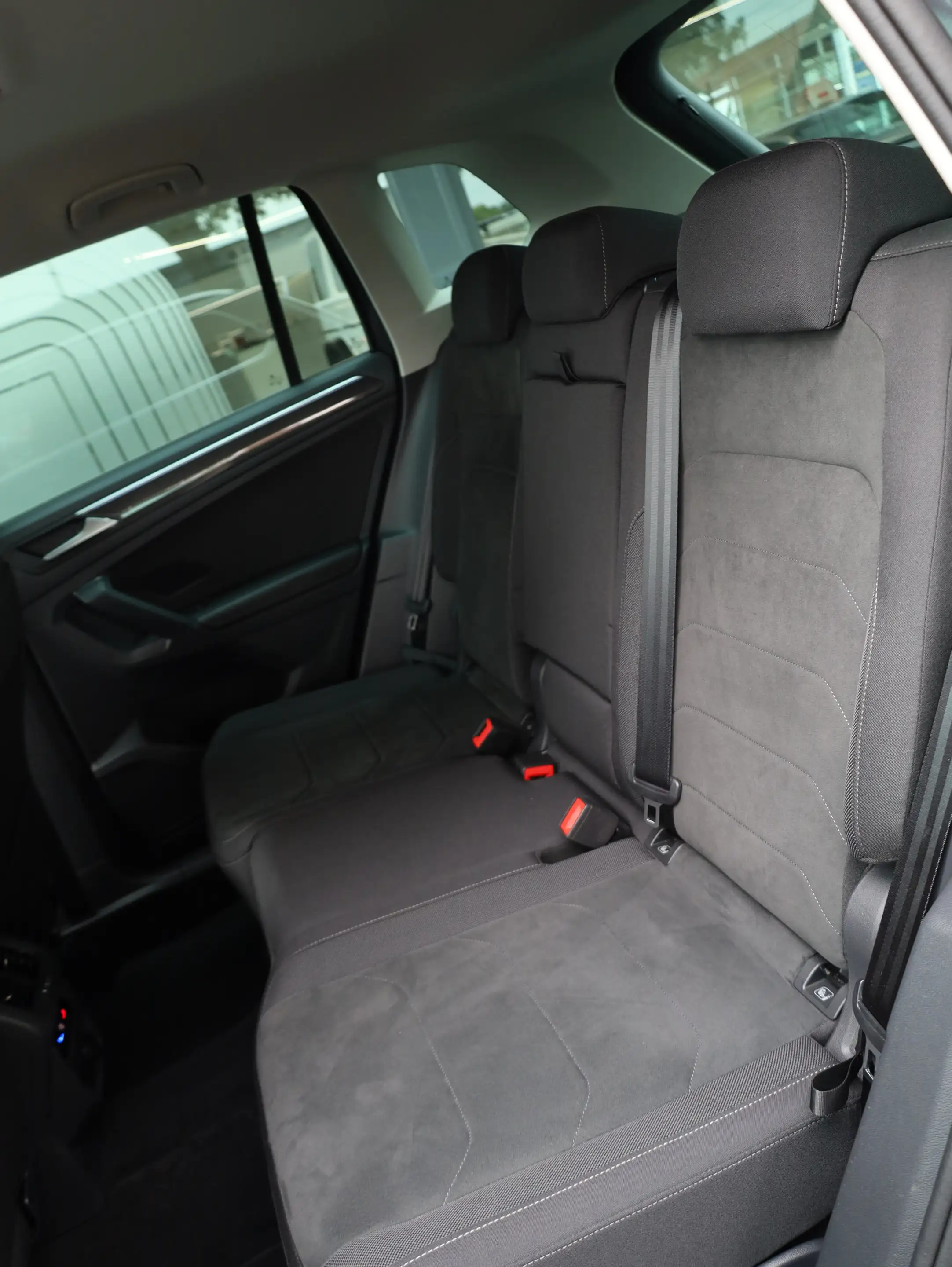 Volkswagen Tiguan Elegance 1.5TSI*ACC*Virtual*Kamera*Navi — photo 15