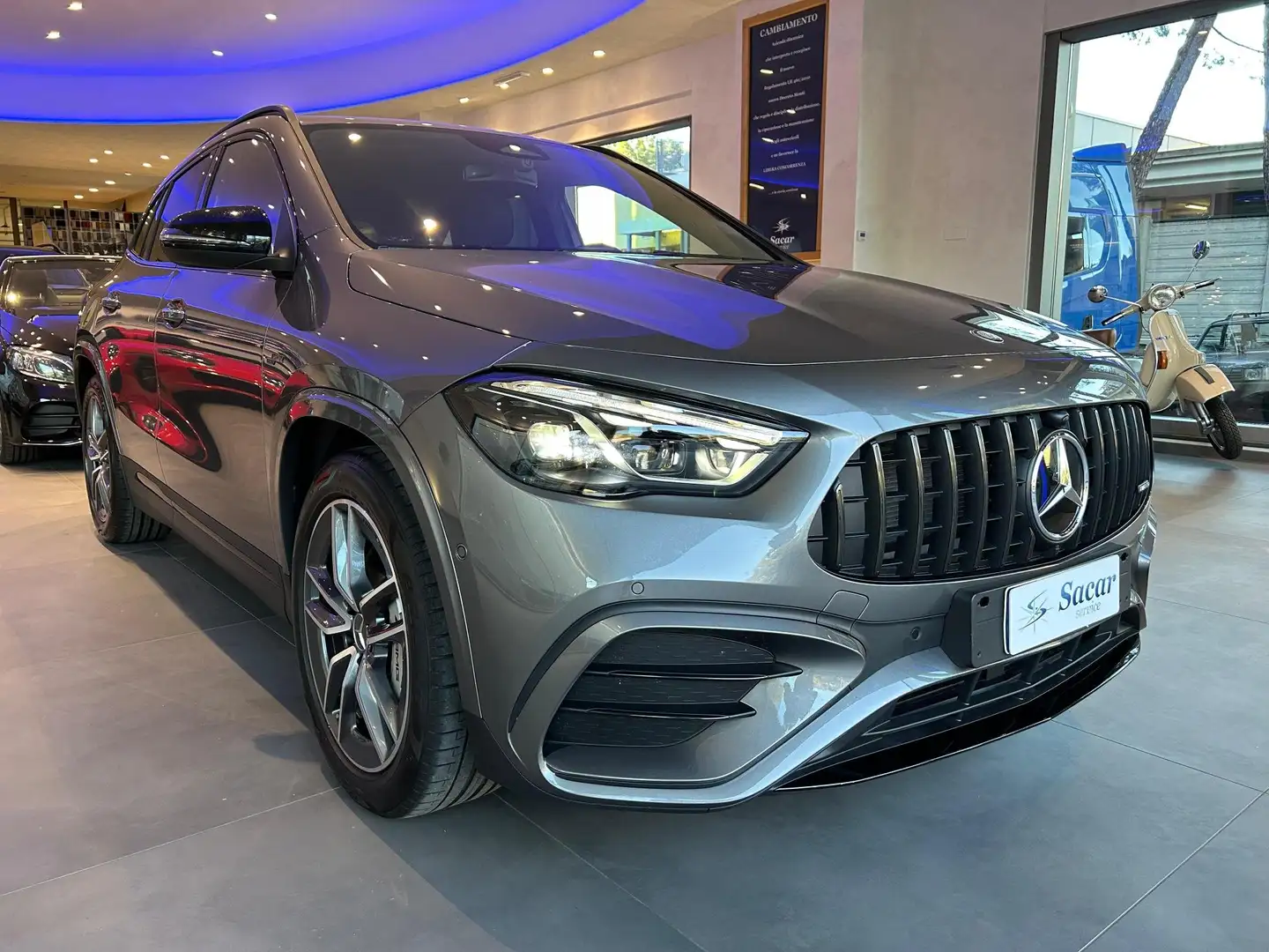 Mercedes-Benz GLA 35 AMG Line Advanced Plus 4matic auto Grigio - 2