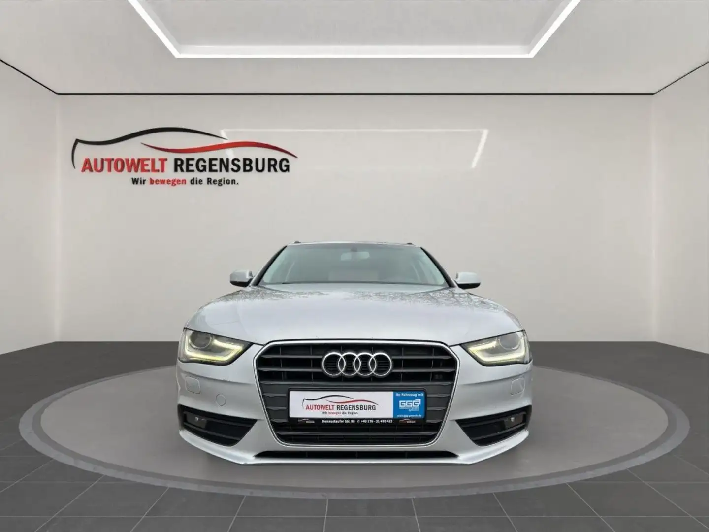 Audi A4 3.0TDI 1.HAND TEMP XEN LED SHZ PDC NAVI KLIMA Argent - 2