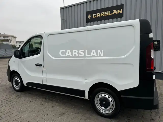 Opel Vivaro view 7