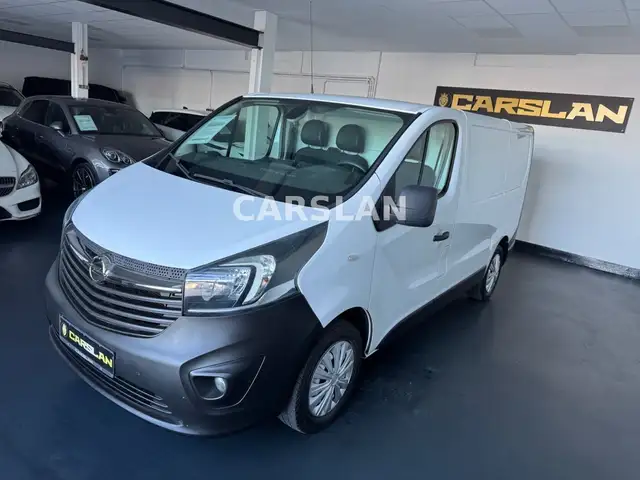 Opel Vivaro view 4