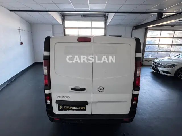 Opel Vivaro view 14