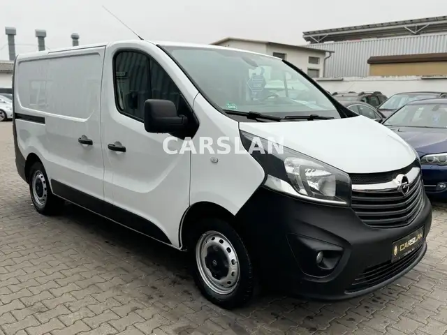 Opel Vivaro view 12