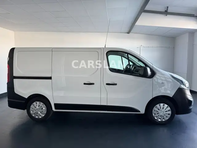 Opel Vivaro view 8