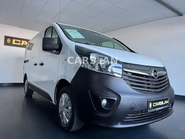 Opel Vivaro view 5