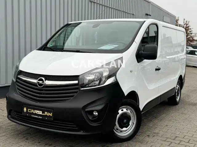 Opel Vivaro view 3