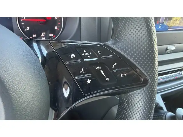 Mercedes-Benz Vito view 15