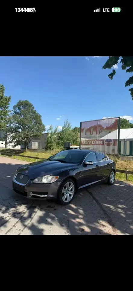 Jaguar XF