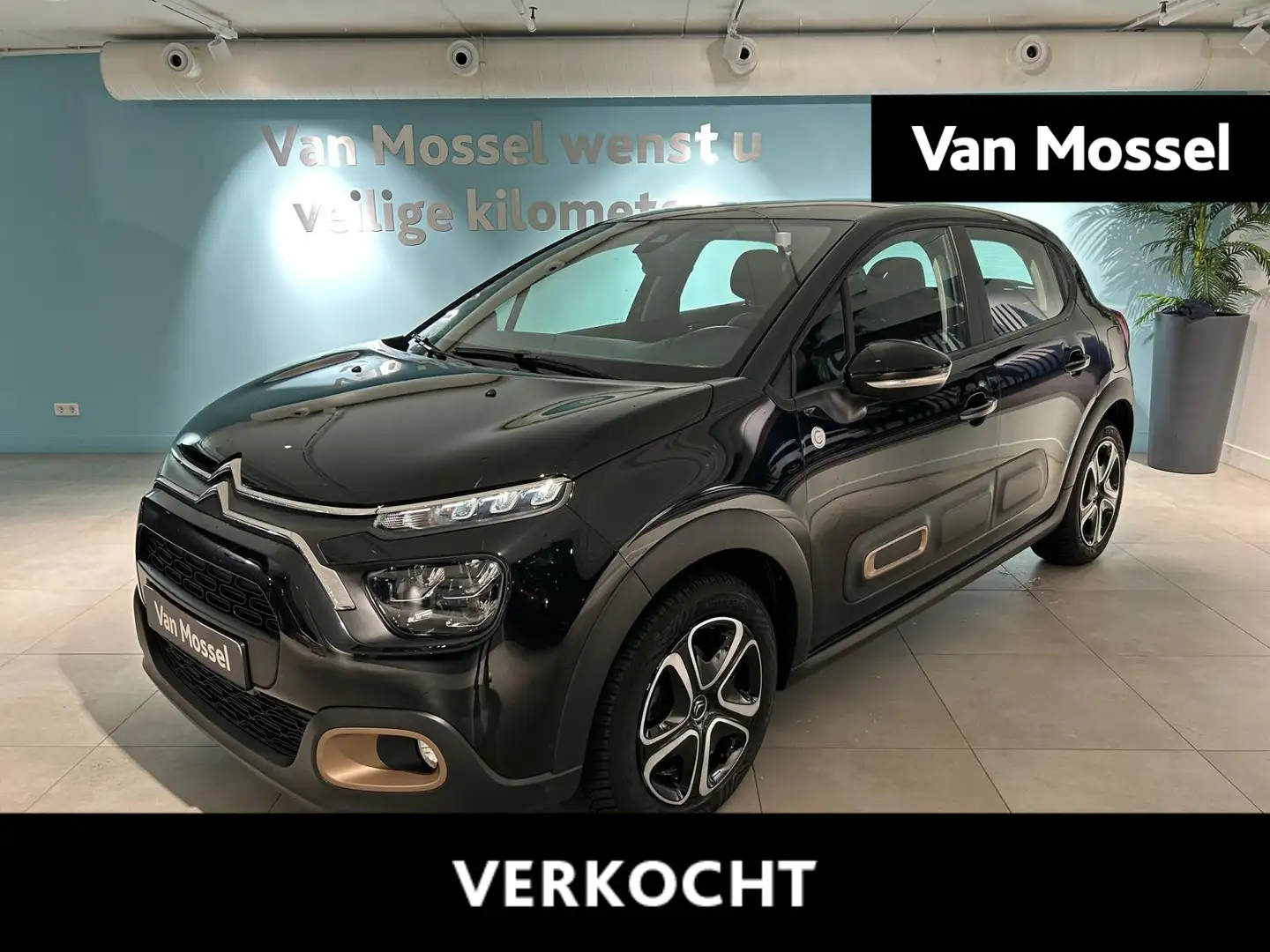 Citroen C3 1.2 PureTech C-Series NIEUW | UNIEK EN DIRECT LEVE Zwart - 1