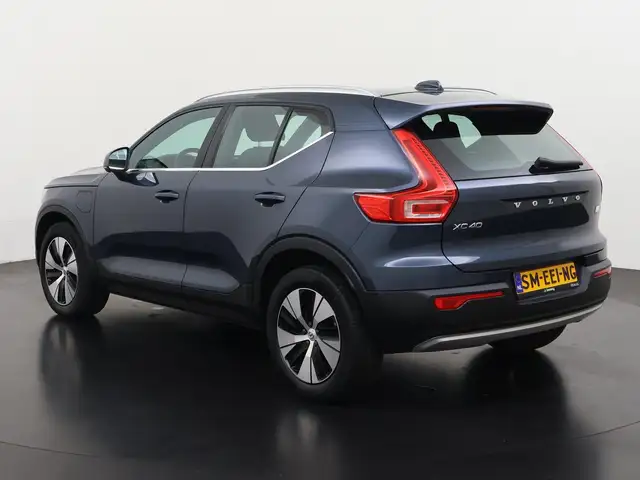 Volvo XC40 view 7