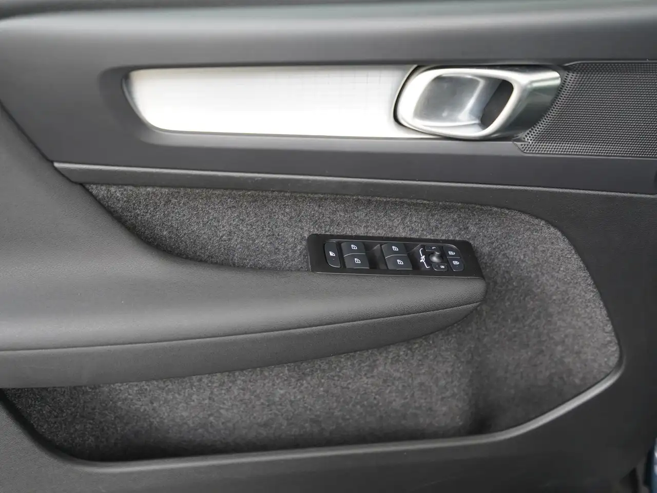Volvo XC40 1.5 T4 Recharge Inscription Expression Zondag Op, миниатюра 26