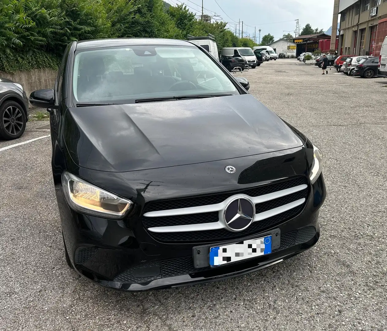 Mercedes-Benz B 160 D Sport NEOPATENTATI Negru - 1