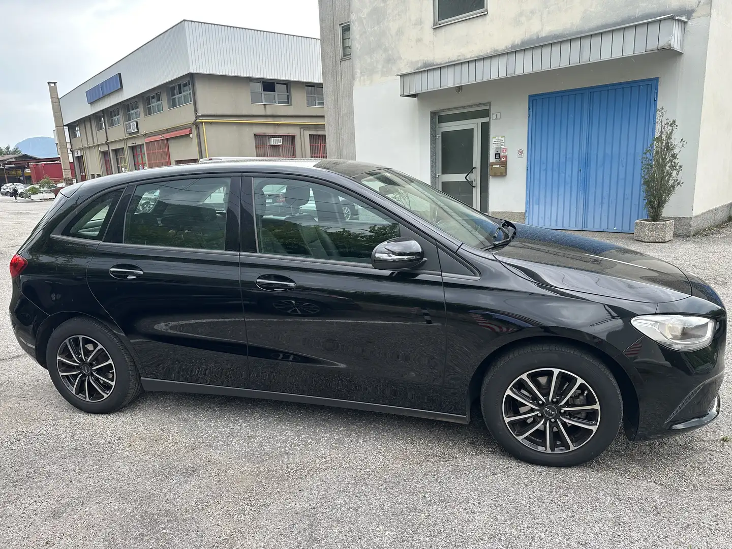 Mercedes-Benz B 160 D Sport NEOPATENTATI Negru - 2