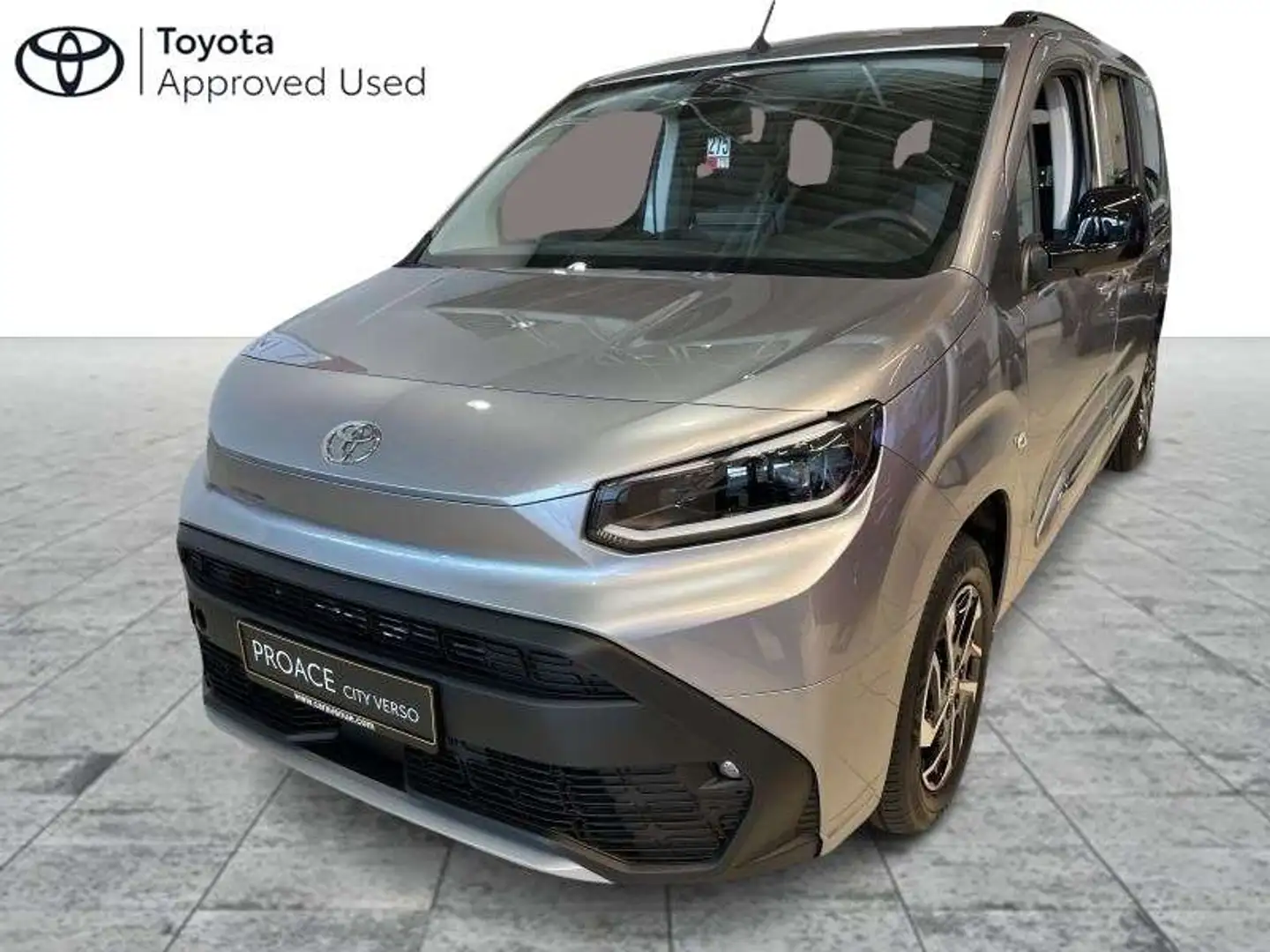 Toyota Verso Family 7pl Šedá - 1