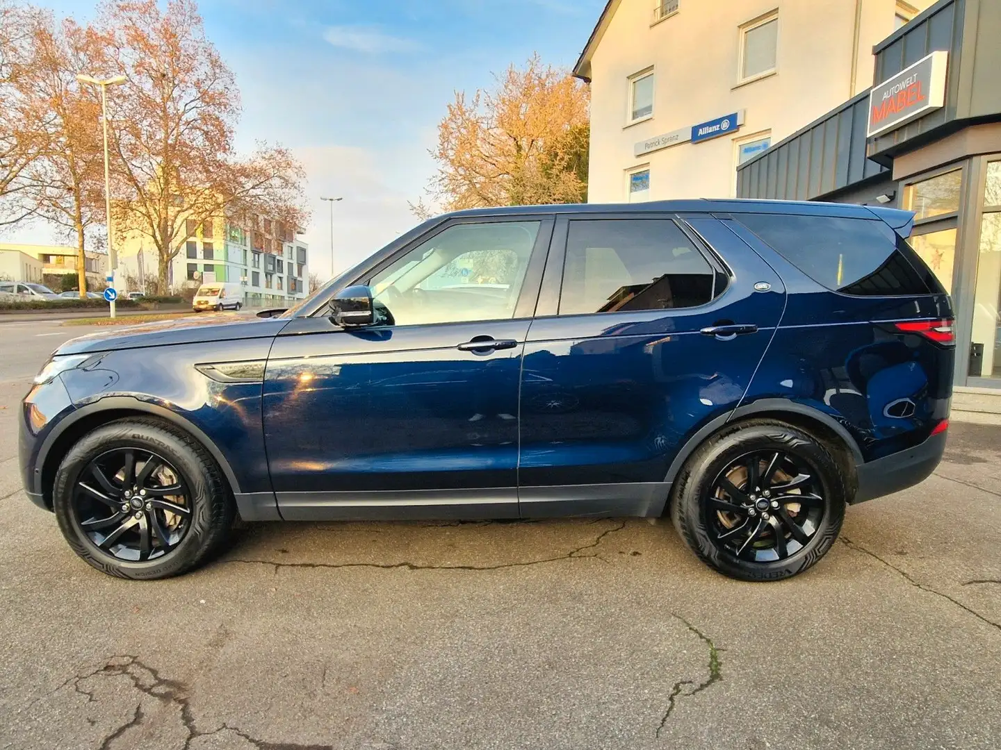 Land Rover Discovery 5 HSE SDV6 +PANO+AHK+MERIDIAN+ Blau - 2