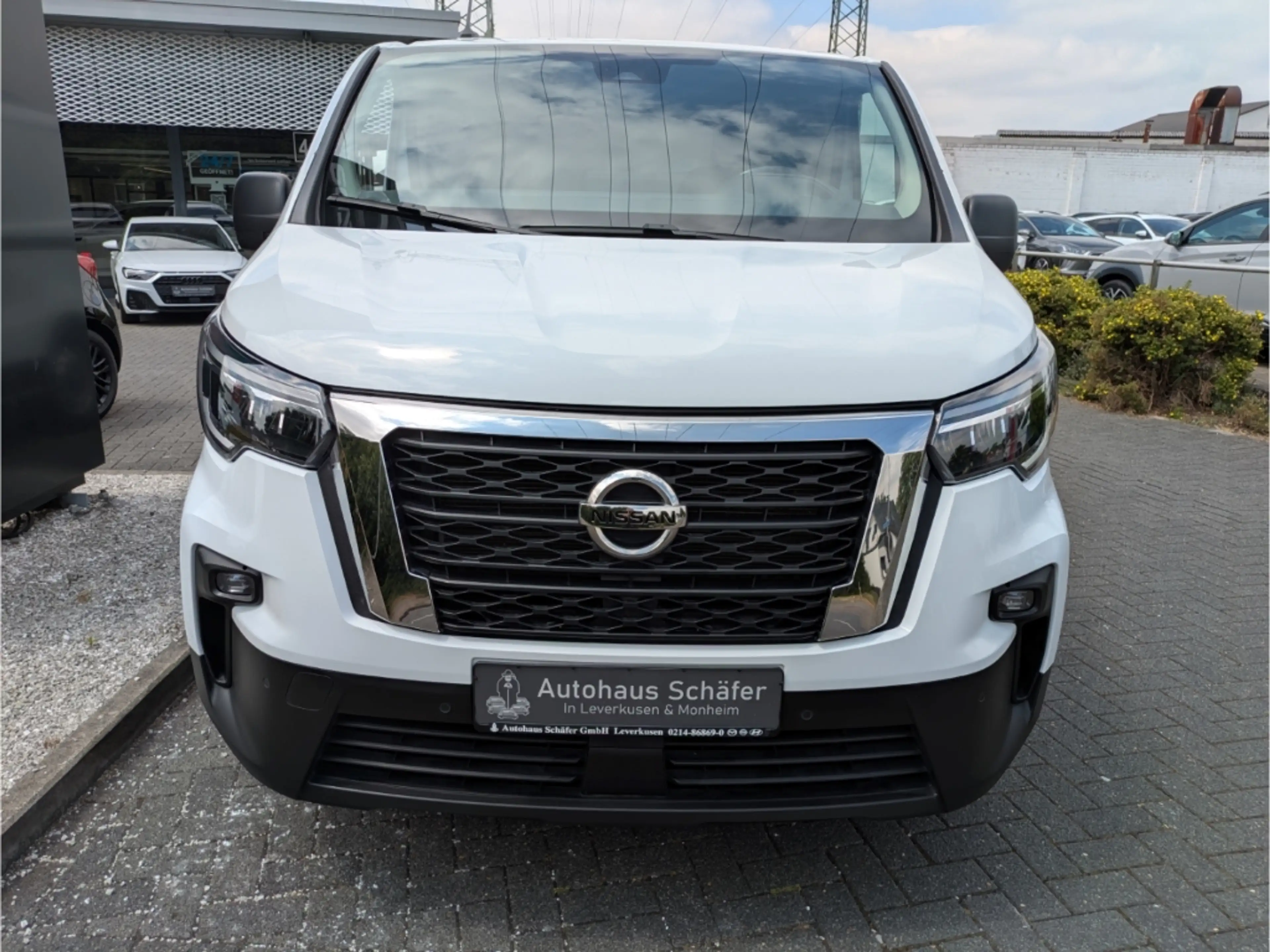 Nissan Primastar Kastenwagen N-Connecta AHK Allwetterreifen LED App — photo 2