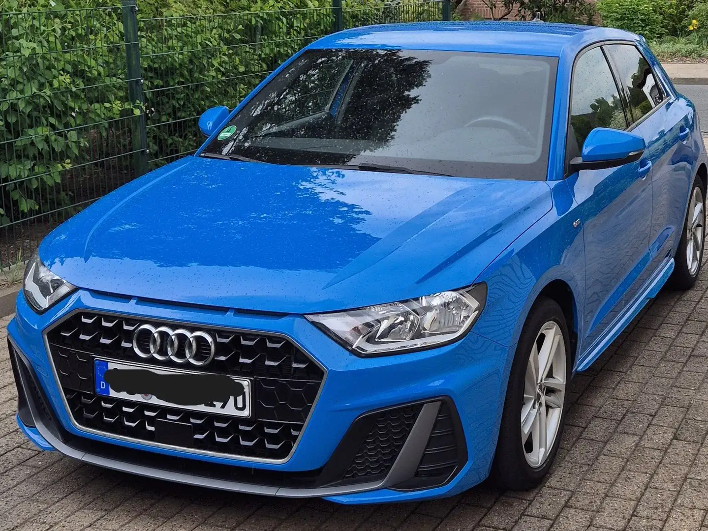 Audi A1 A1 Sportback / Citycarver 25 TFSI Sportback S line Blau - 1