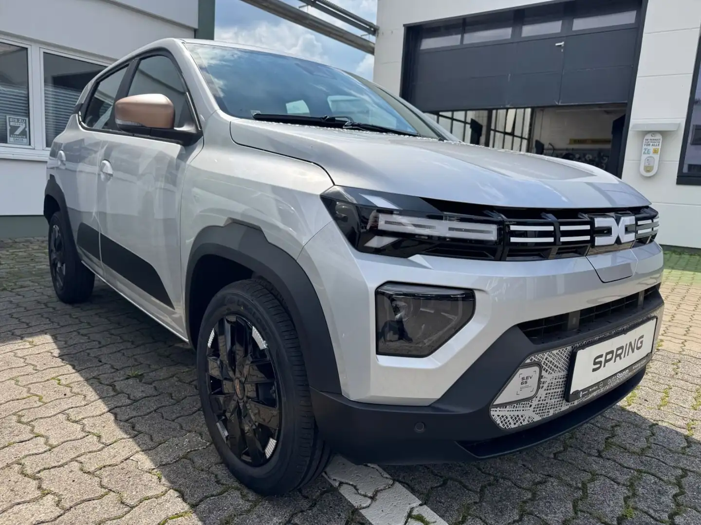 Dacia Spring Electric Extreme + Einparkhilfe vorn*** Gris - 2